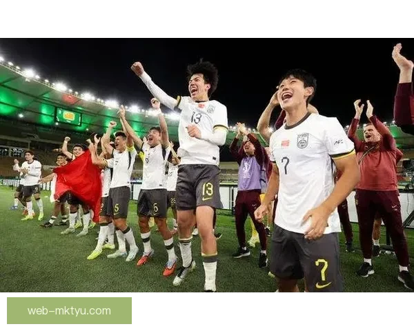 阮庭北染红飞踹传射建功险送点